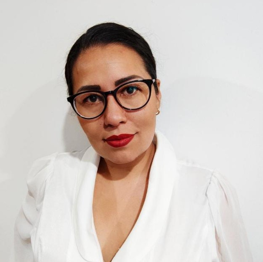 Alina Morales